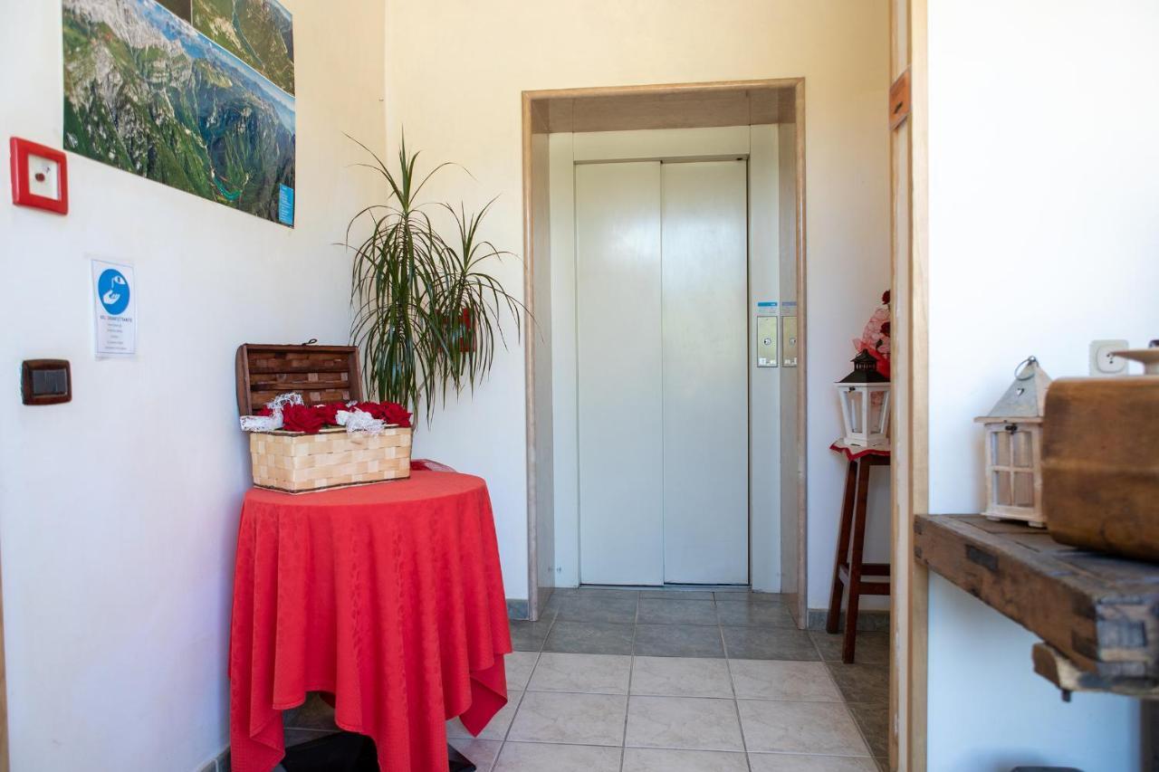 Hotel Ristorante Sagittario Feltre Luaran gambar