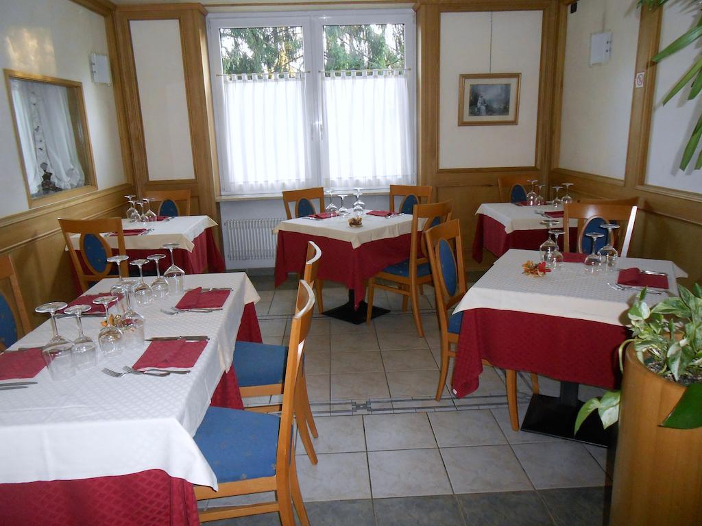 Hotel Ristorante Sagittario Feltre Luaran gambar