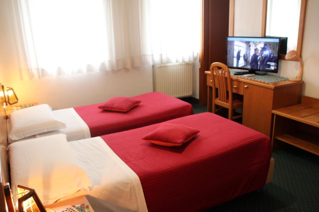 Hotel Ristorante Sagittario Feltre Luaran gambar