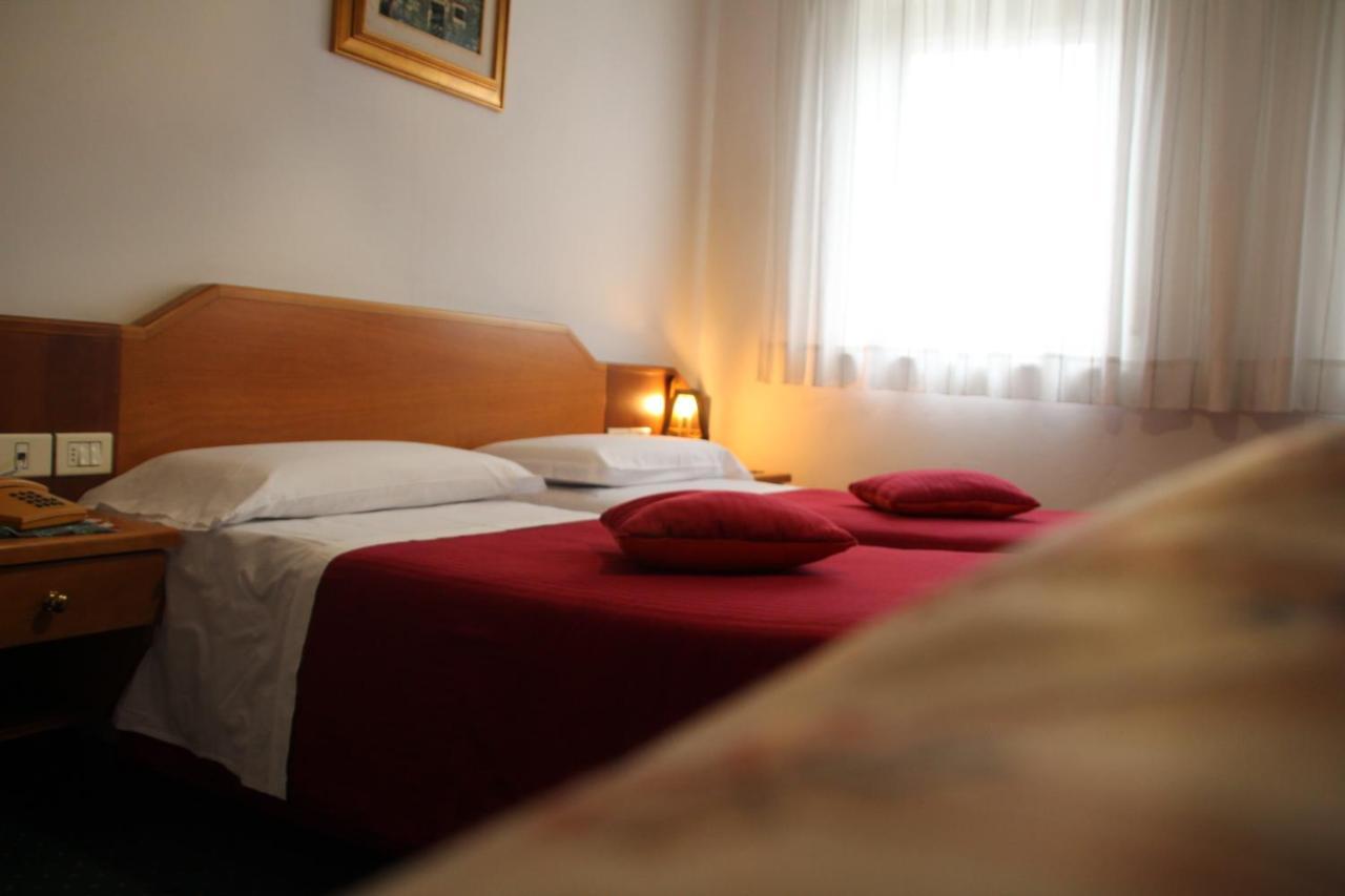 Hotel Ristorante Sagittario Feltre Luaran gambar